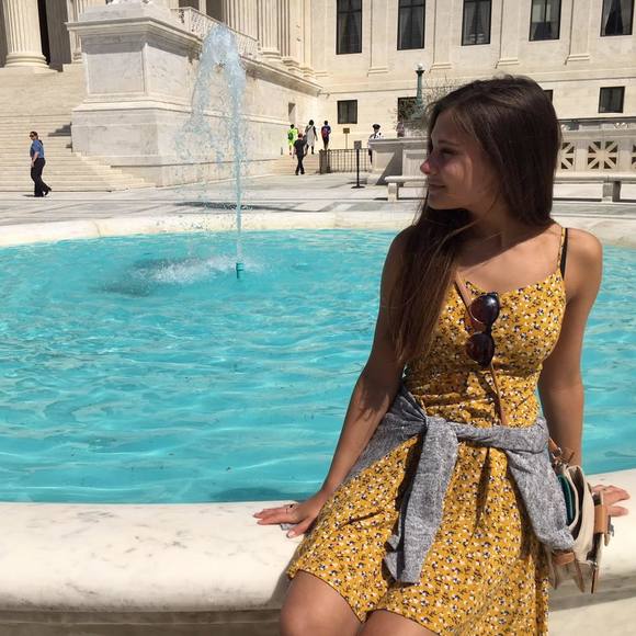 Meet your Posher, Josie - Picture 1 of 1